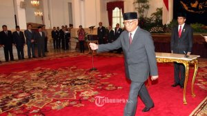 Ruki usai dilantik Presiden Jokowi. "I am Back". Foto: Tribunnews